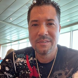 Meet your Posher, Hector